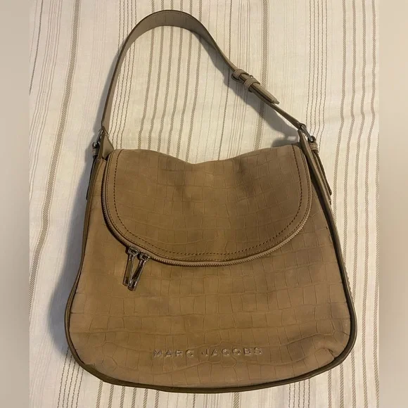 Marc Jacobs Groove Leather Hobo Bag - Picture 2 of 10